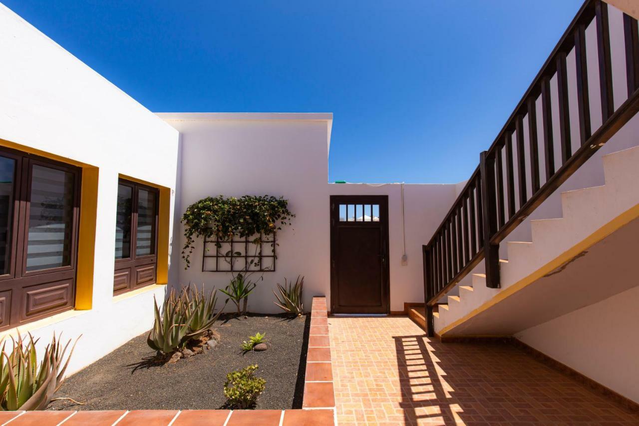 Villas Reina Costa Teguise Exterior foto